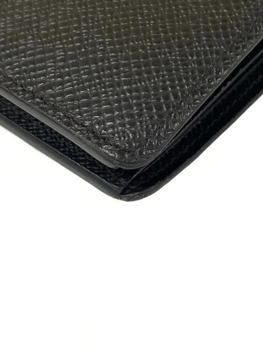 LOUIS VUITTON Portefeuille Slender Black Taiga RFID : confirmed